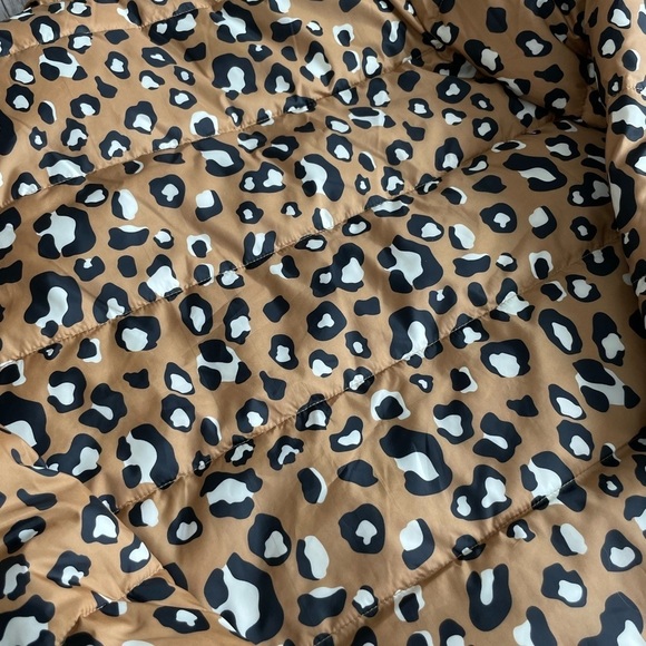 Who What Wear Women’s puffer jacket, size small - Picture 8 of 9